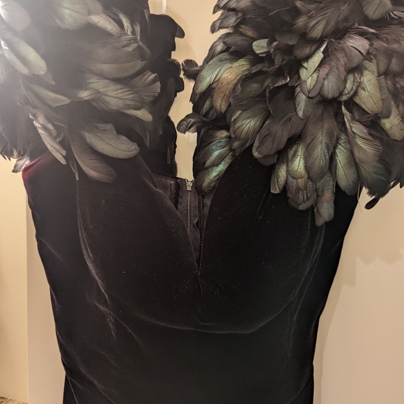 Evening Gown - Picture 4 of 6